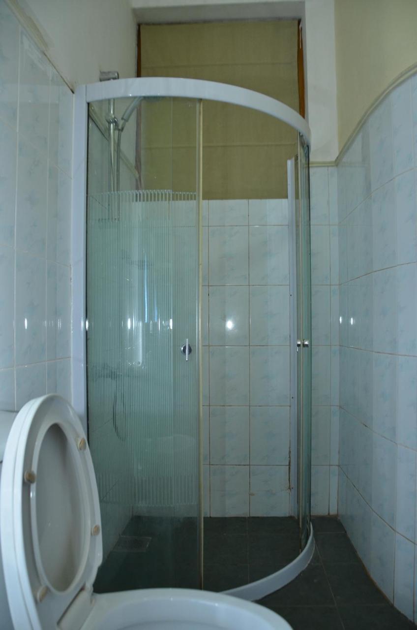Hotel Mandakini Battaramulla Zewnętrze zdjęcie